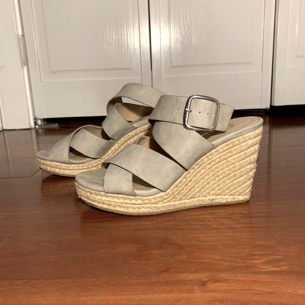 Wedge Heels - image 2